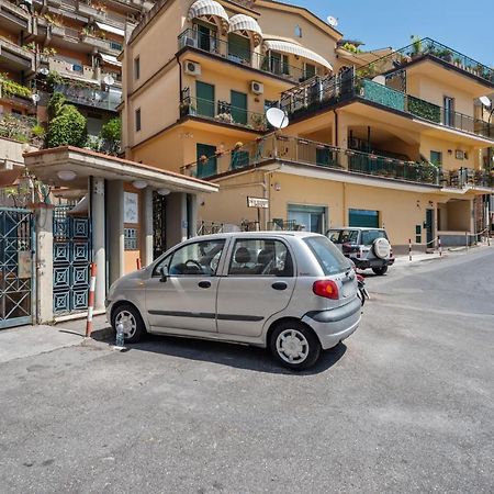 Taormina Comfortable Apartment With Terrace Exterior photo